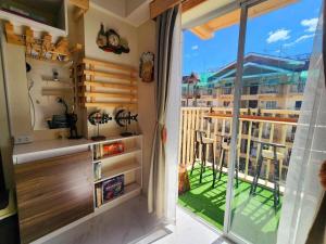 Studio - Sleeps 4 - Pets - Smoking - Wifi