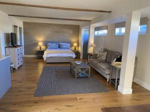 Red lion little barn