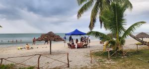 MAHAMBO BEACH hôtel
