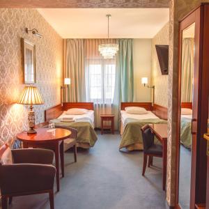 Economy Twin Room room in Hotel Skala