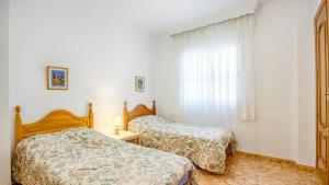 Castillo de la Hazalara Cómpeta by Ruralidays