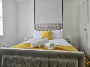 HouseSleeps5-Garden-FreeParking-Wifi-CityRetreat - Kirby Muxloe