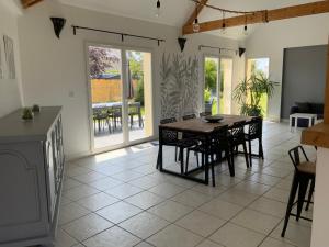 Maisons de vacances Maison pres de la plage Plouhinec : photos des chambres