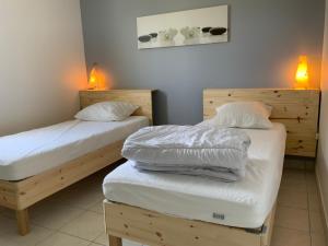 Maisons de vacances Maison pres de la plage Plouhinec : photos des chambres