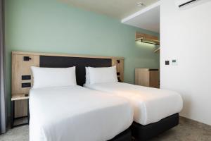 Hotel Levante St Julians, Affiliated by Melia