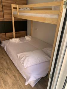 In The Middle Of Nowhere 1