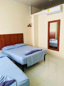 HOTEL EMPERADOR PREMIUM