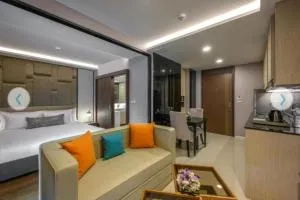 At Surin Beach Phuket - Ban Lum Fuang