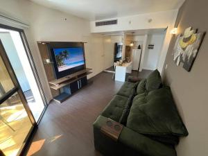 Flat moderno com vista para o mar e varanda!