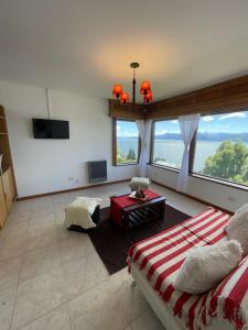 Gran Piso con Vistas al Lago 11