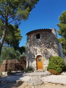 Moulin Rouge Provençal Suite Premium avec jacuzzi extérieur - 布克贝莱尔