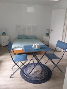 Maisons d'hotes MANOIR ST YVES -Gite : photos des chambres