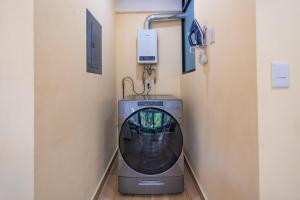 3049 - Brisas Condo 4