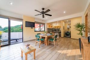 3048 - Brisas Condo 3