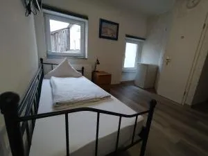 Möblierte Wohnung für 3 Personen - KMK Monteure - Apach