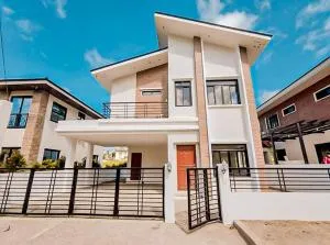 House of Ellisse - San Jose