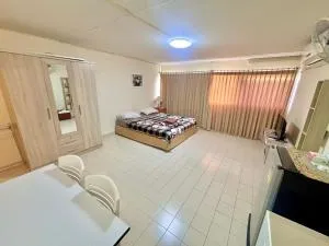 T9 By Jukkrid - Thung Si Kan