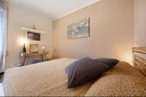 Aloha Lake Apartments