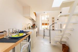Appartements LA CASETTA DI AZZURRA AP4427 By Riviera Holiday Homes : photos des chambres