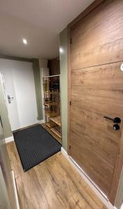 Appartements Le Briand Appartement 4etoiles Nancy Thermal Cosy avec Terrasse Wifi : photos des chambres