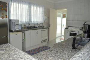Casa CondomÃnio Fechado Hanga Roa Bertioga