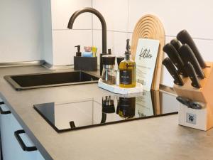 LIVATION - Apartments Hamm-Mitte - 2 Zi - Nespresso - SmartTV - freeWiFi - ausgestattete Küche - 24h Check-In - bis 4 Pers pro Apartment