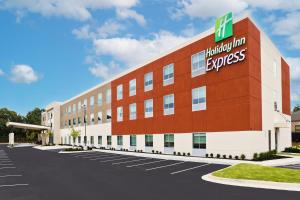 Holiday Inn Express Columbus - Fort Benning Area By IHG - 3hvězdičkové hotely ve městě Columbus