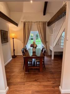 The Cottage, Walworth Demesne