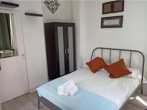 Lovely Studio by Hyde Park- 7