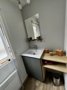 Campings Mobile-home 3 chambres chaleureux et calme : photos des chambres