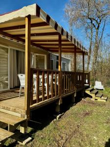 Campings Mobile-home 3 chambres chaleureux et calme : photos des chambres