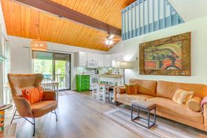 Twin Lakes Village Condo on 3rd Fairway!