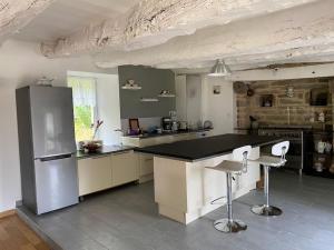 Maisons de vacances Peaceful Retreat in Traditional Stone House : photos des chambres