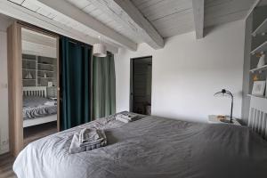 Maisons de vacances Peaceful Retreat in Traditional Stone House : photos des chambres