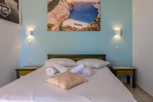 Ocean Perl Rooms