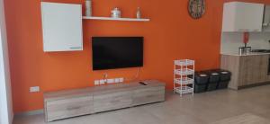 Cozy Apartment 2 bdr 2 bth Terrace near Promenade 2 J2