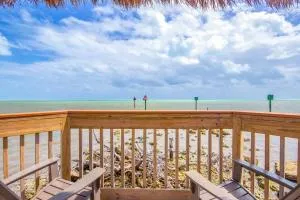 Bright 2BR Condo with Breathtaking Ocean View - Tavernier