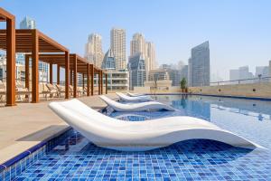 Unique Dubai Marina Studio, near Jumeirah Beach, Mall and Metro