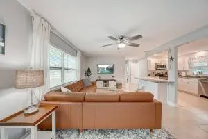 Sunroom - Master King - Games - Close to IRB - Walsingham