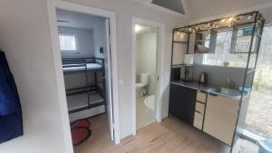 Small 24 sq m house for 6 people with 2 extra beds