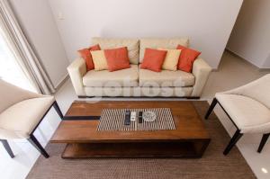 Spacious 2 bedroom apt in Villa Morra