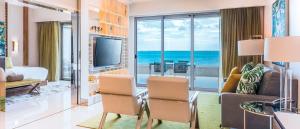 2BR Oceanview Suite Garza Blanca Cancun
