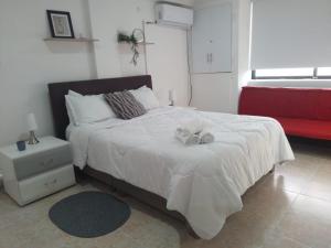 Apto espectacular frente al mar