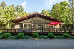 Tobermory Chalet & Sauna - Mindemoya