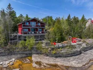 Norse Nook Waterfront W Hot Tub & Sauna - Stokes Bay