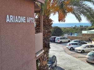 Ariadne Apartments 201 - 300m from Lighthouse beach