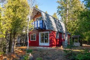 The Red Barn - Тоберморі