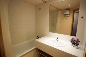 Résidence Aime 2000 - Studio 34 pers. Partie Étoile - PLAGNE AIME 2000 - D05A2 MAE-5884