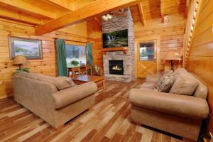 Among the Oaks By Colonial Properties