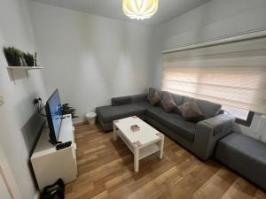 Cozy & Comfortable Studio in the heart of Amman, Studio #17